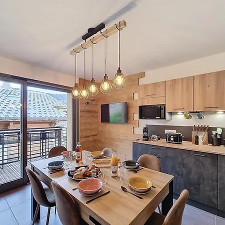 Cardena- Appartement- 8pers- Proche Centre לה ג'ט