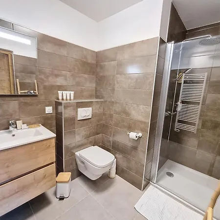 Апартаменты Cardena- Appartement- 8pers- Proche Centre
